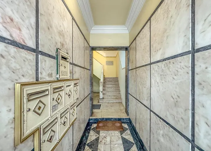 Daire 2-bedroom Gem *